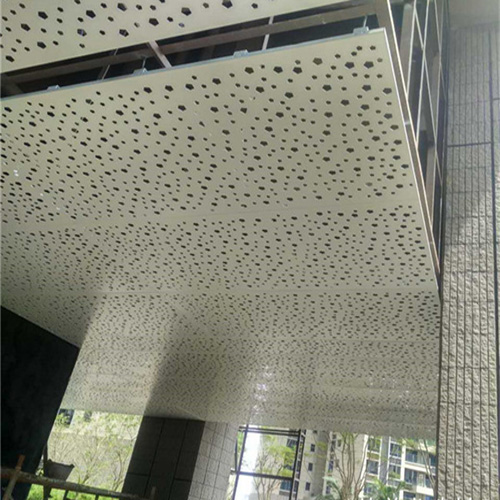 挑选仿木纹铝单板呢?河北铝单板分析