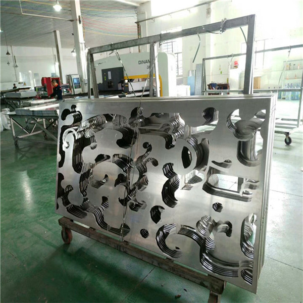 雕花镂空铝单板