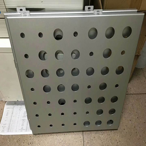 冲孔铝单板